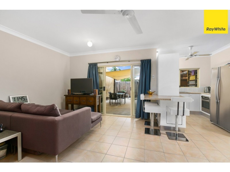 1/18 Oyster Court, Trinity Beach QLD 4879