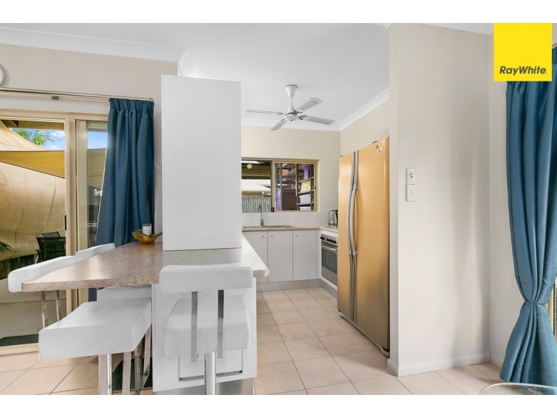 1/18 Oyster Court, Trinity Beach QLD 4879