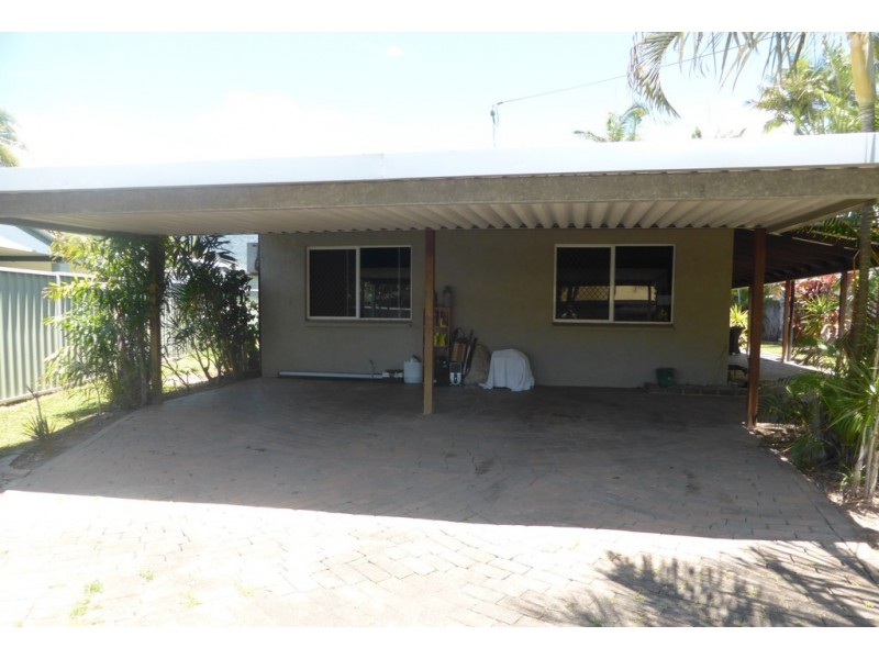 7 Periwinkle Avenue, Trinity Beach QLD 4879