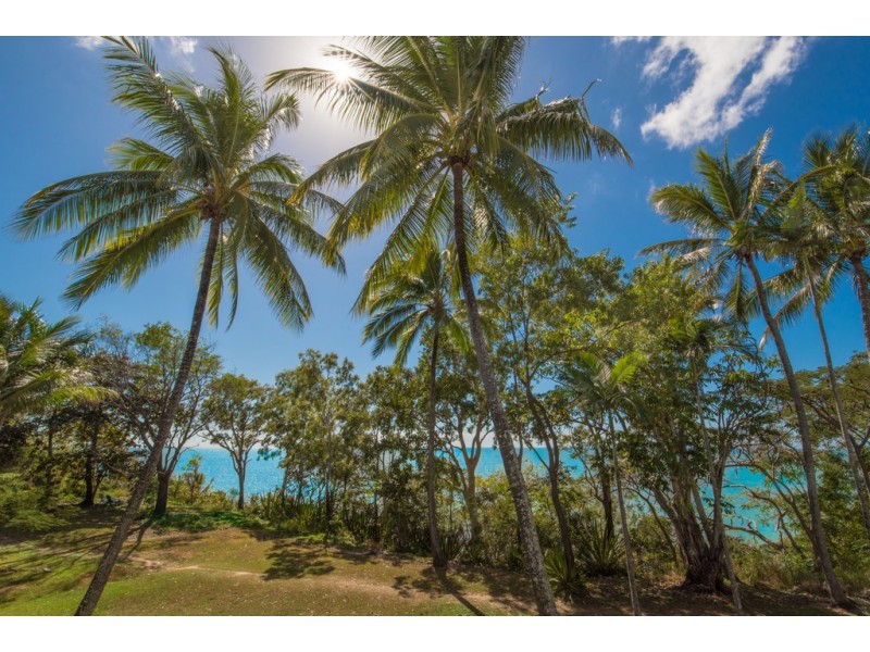 10/96 Moore Street, Trinity Beach QLD 4879