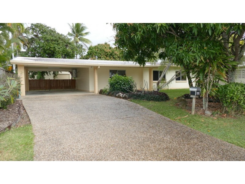 11 Periwinkle Avenue, Trinity Beach QLD 4879