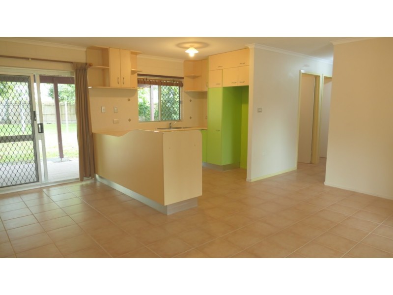 11 Periwinkle Avenue, Trinity Beach QLD 4879