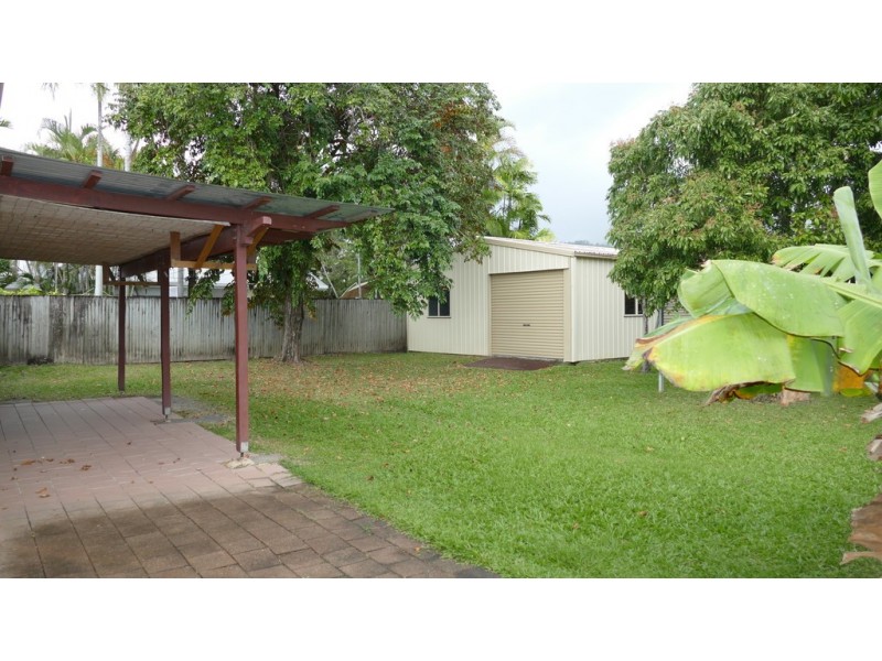 11 Periwinkle Avenue, Trinity Beach QLD 4879