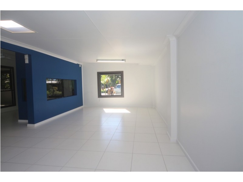 11 Bulolo Close, Trinity Beach QLD 4879
