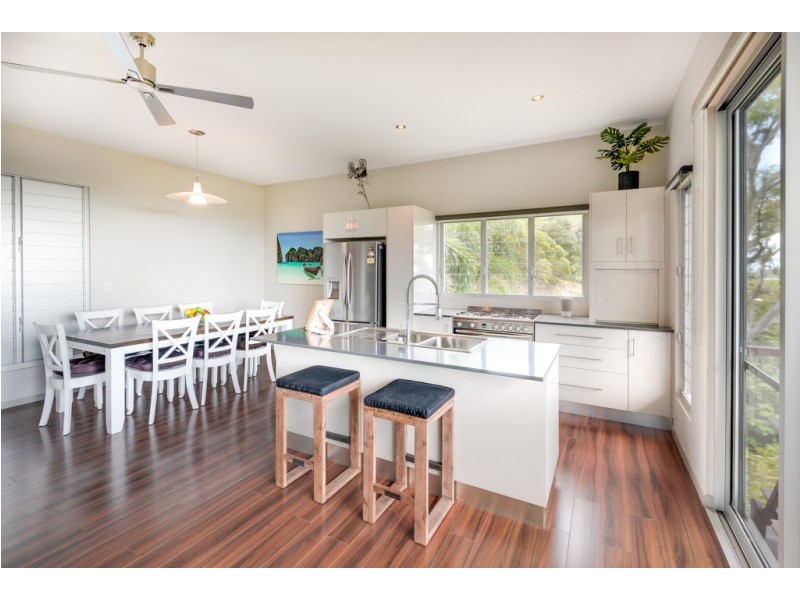 30/9 Savaii Close, Palm Cove QLD 4879