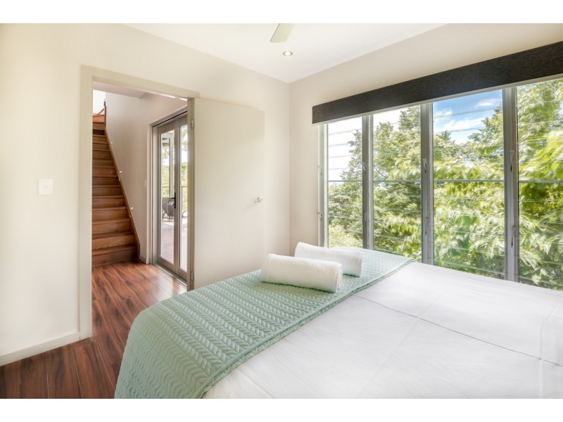 30/9 Savaii Close, Palm Cove QLD 4879