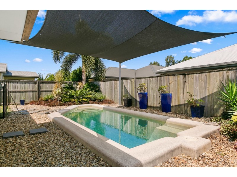 157 Roberts Drive, Trinity Beach QLD 4879