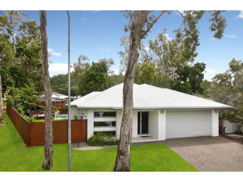 1 Seashell Crescent, Trinity Beach QLD 4879