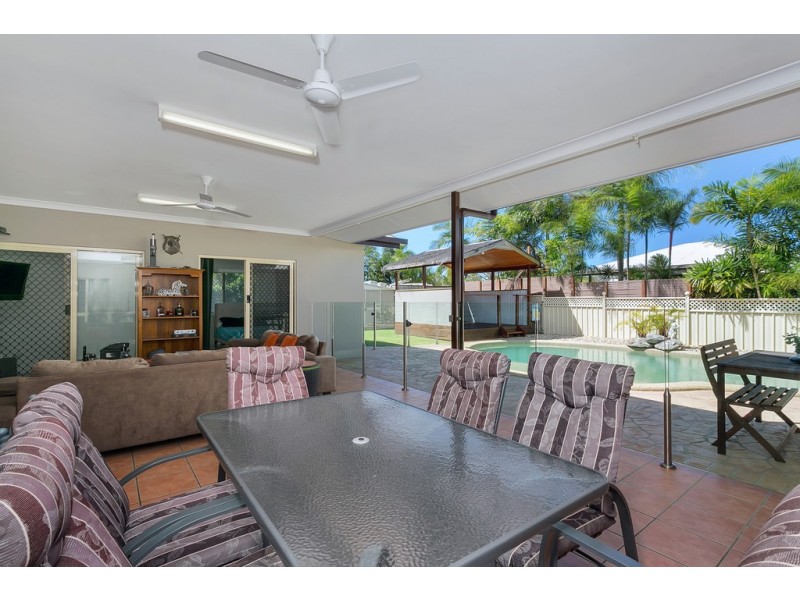 18 Plaintain Street, Kewarra Beach QLD 4879