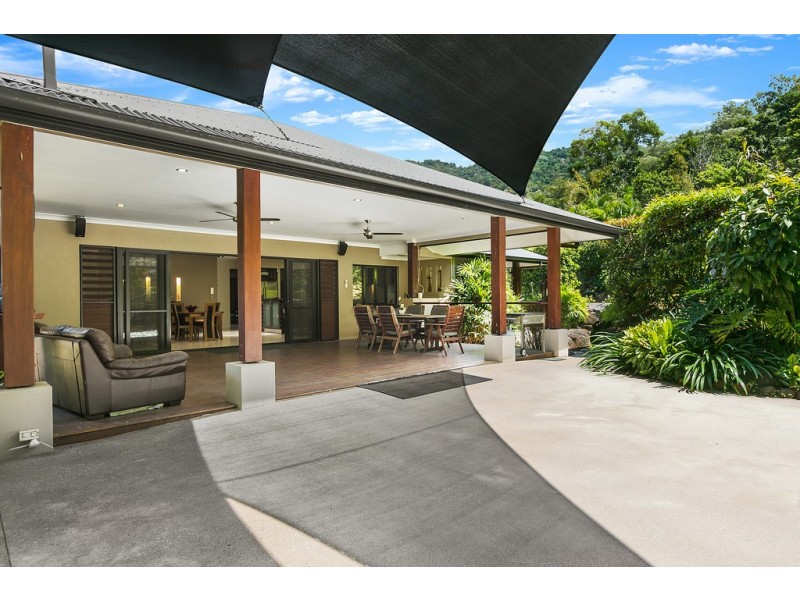 34 Thrush Tce, Clifton Beach QLD 4879