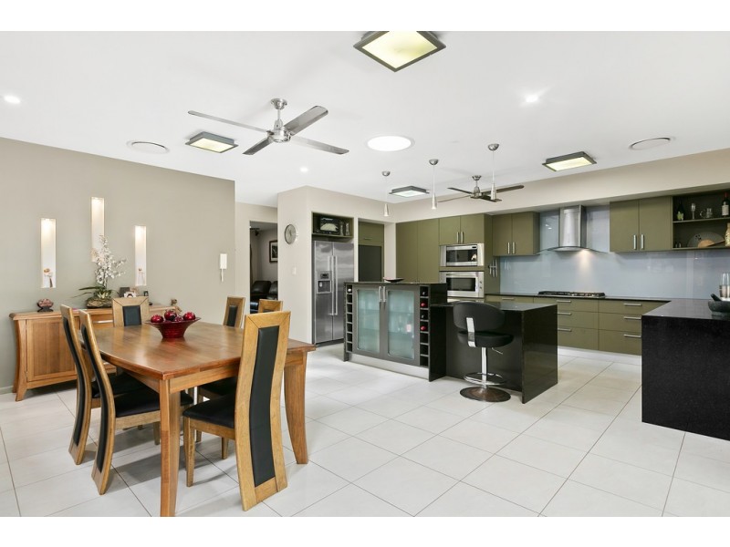 34 Thrush Tce, Clifton Beach QLD 4879