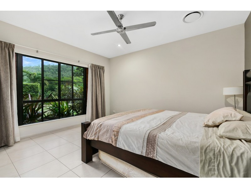 34 Thrush Tce, Clifton Beach QLD 4879