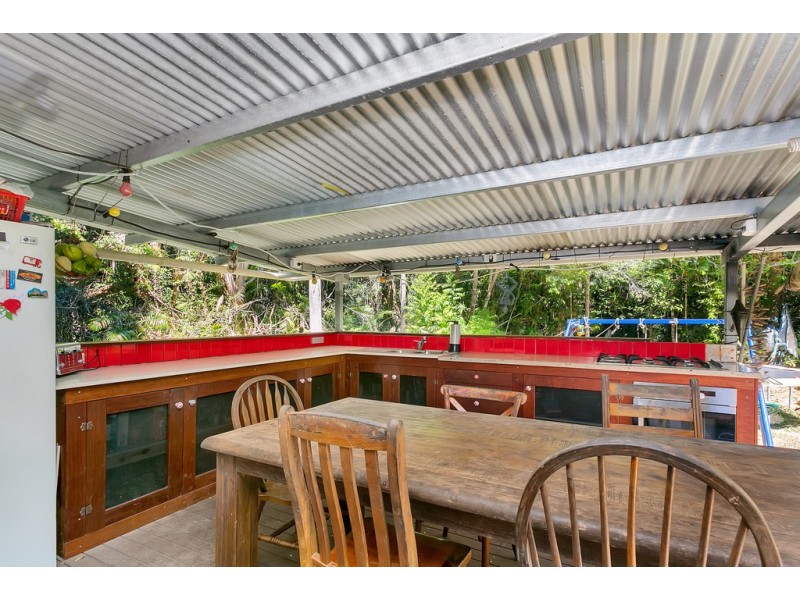 382 Ganyan Drive, Speewah QLD 4881