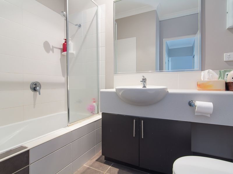 2/1766 Captain Cook Hwy, Clifton Beach QLD 4879