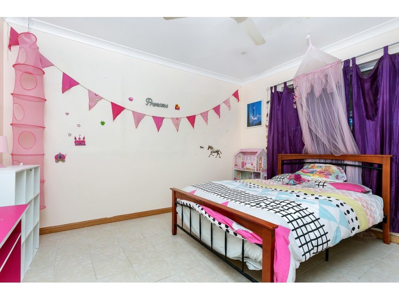 335 Ganyan Drive, Speewah QLD 4881