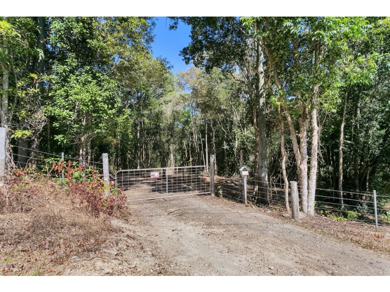 335 Ganyan Drive, Speewah QLD 4881