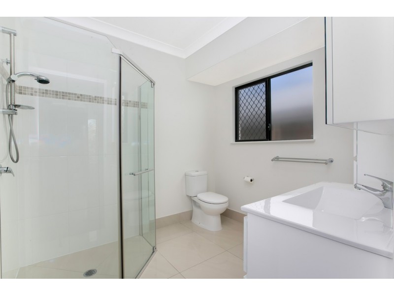 25 Castleton Entrance, Smithfield QLD 4878