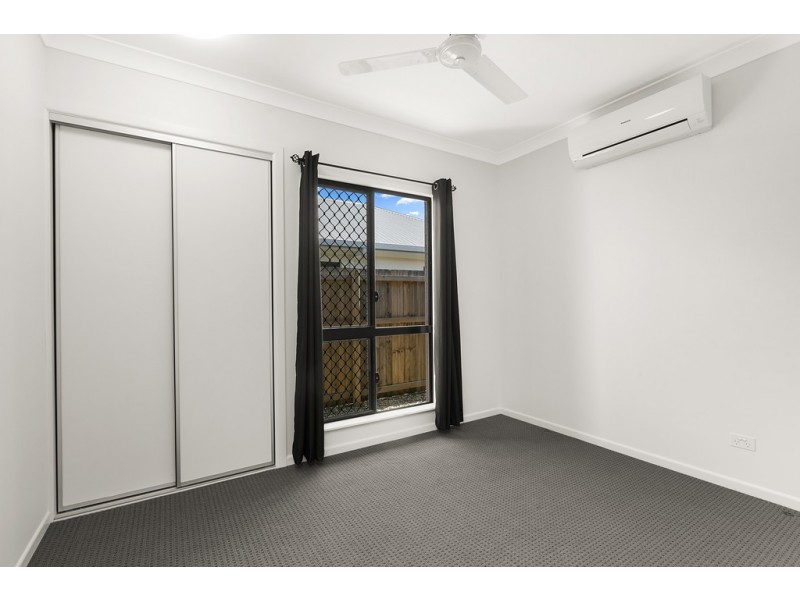 25 Castleton Entrance, Smithfield QLD 4878