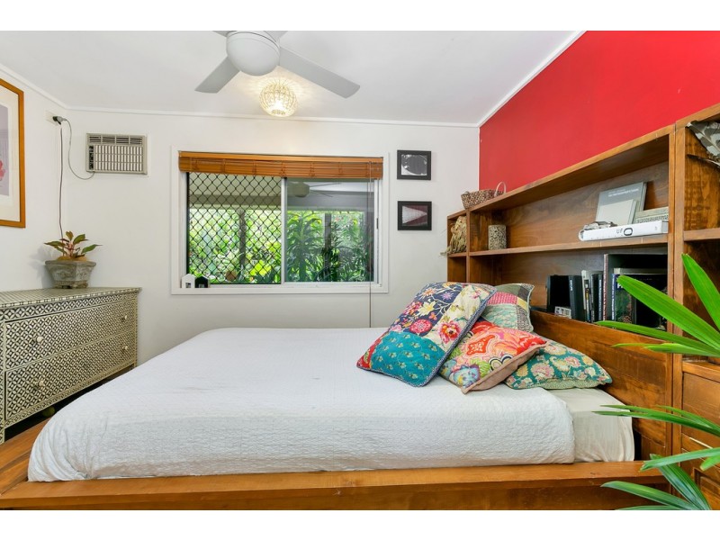15 Stanton Road, Smithfield QLD 4878
