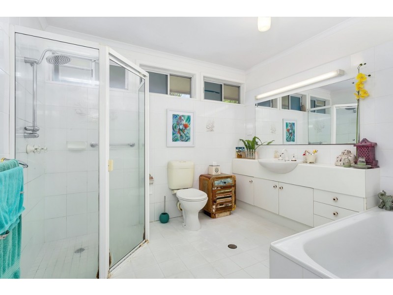 15 Stanton Road, Smithfield QLD 4878