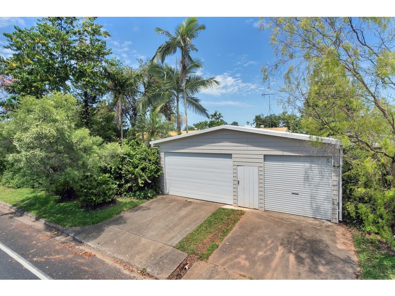 15 Stanton Road, Smithfield QLD 4878