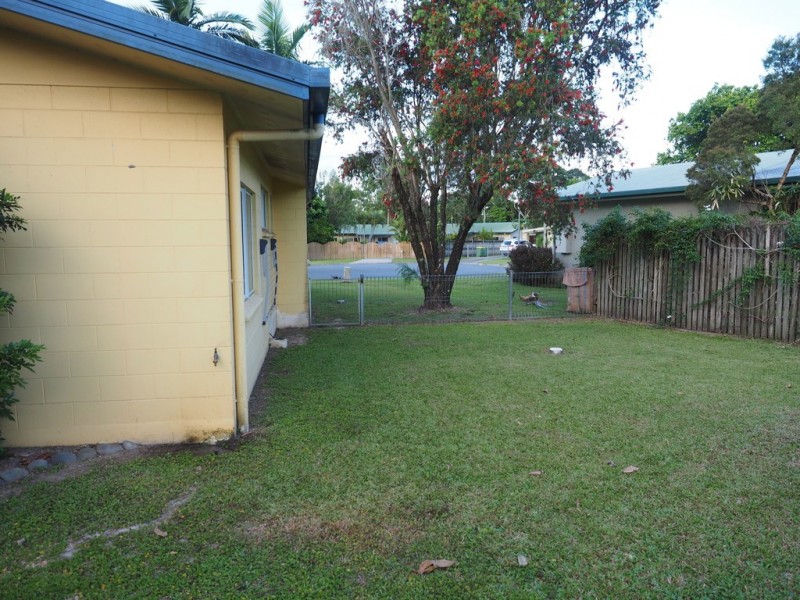 7 Pandora Close, Bentley Park QLD 4869