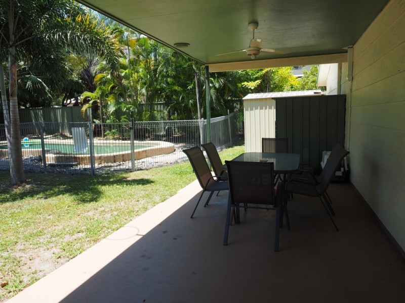 2 Corinda Close, Trinity Beach QLD 4879