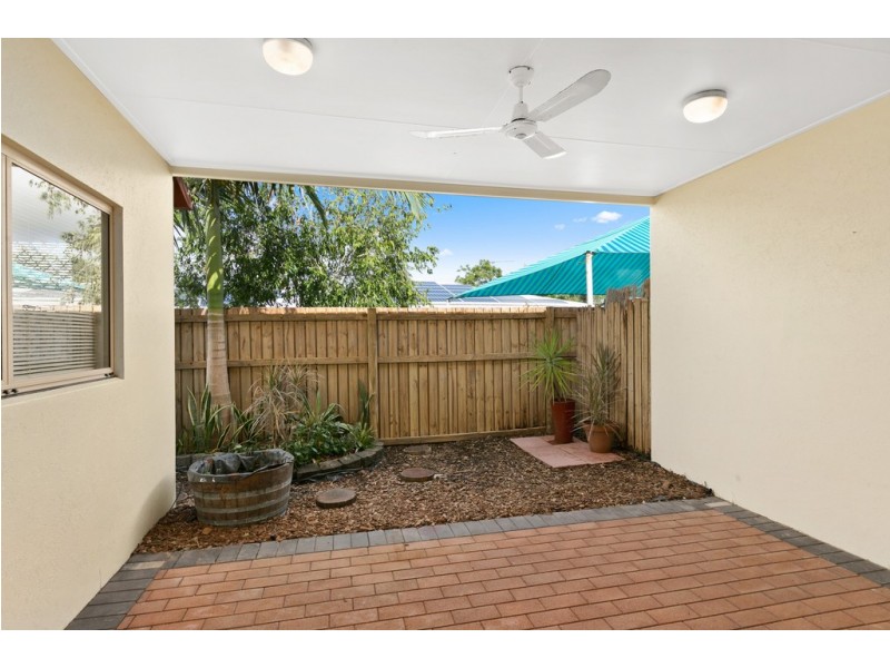 4/5-7 Oyster Court, Trinity Beach QLD 4879