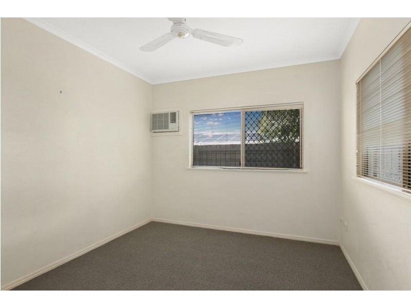 4/5-7 Oyster Court, Trinity Beach QLD 4879