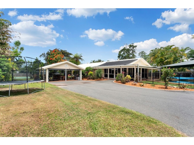 12 Stevens Street, Clifton Beach QLD 4879