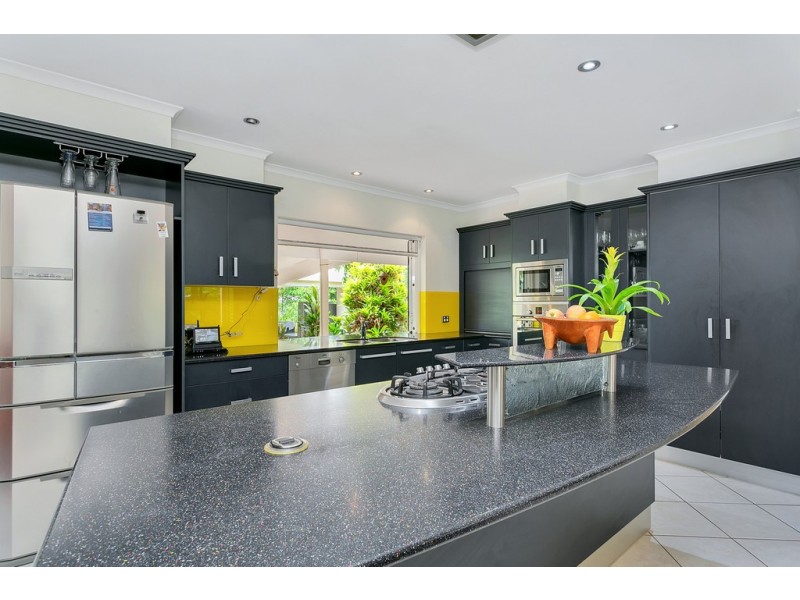12 Stevens Street, Clifton Beach QLD 4879