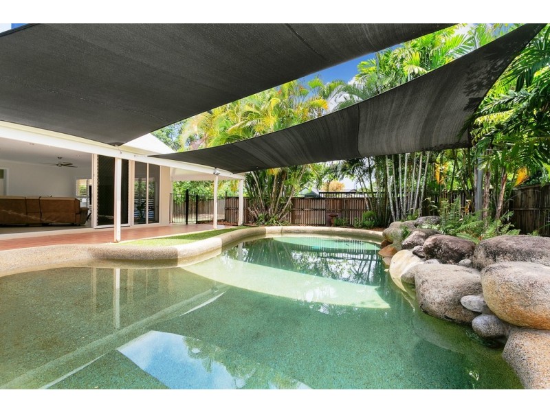 12 Stevens Street, Clifton Beach QLD 4879