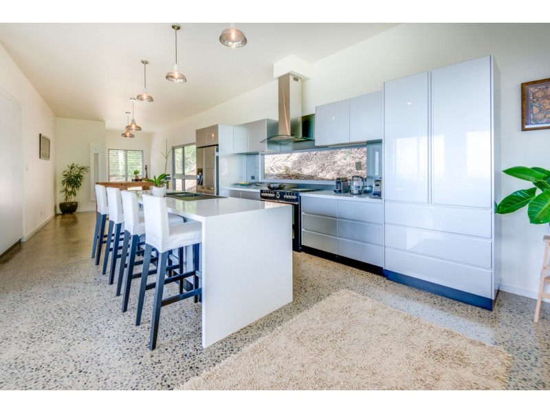 27/9 Savaii Close, Palm Cove QLD 4879