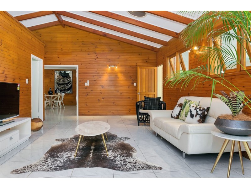 126 Panguna Street, Trinity Beach QLD 4879
