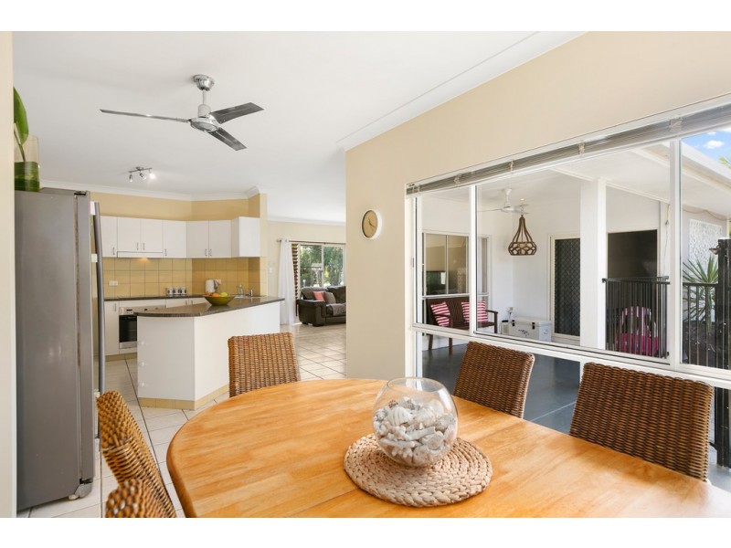 2 Miara Close, Kewarra Beach QLD 4879