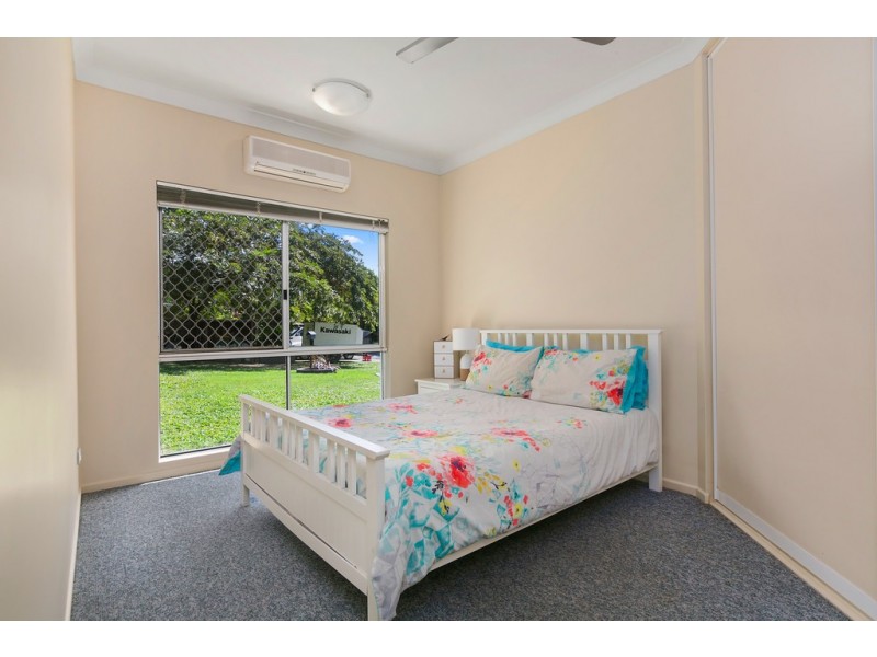 2 Miara Close, Kewarra Beach QLD 4879