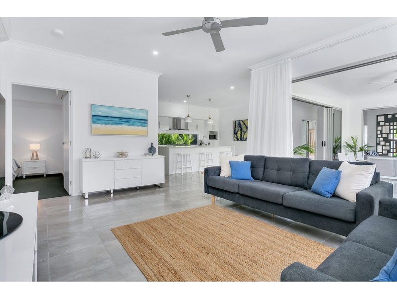 6 Bosun Place, Trinity Beach QLD 4879