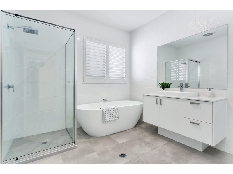 6 Bosun Place, Trinity Beach QLD 4879