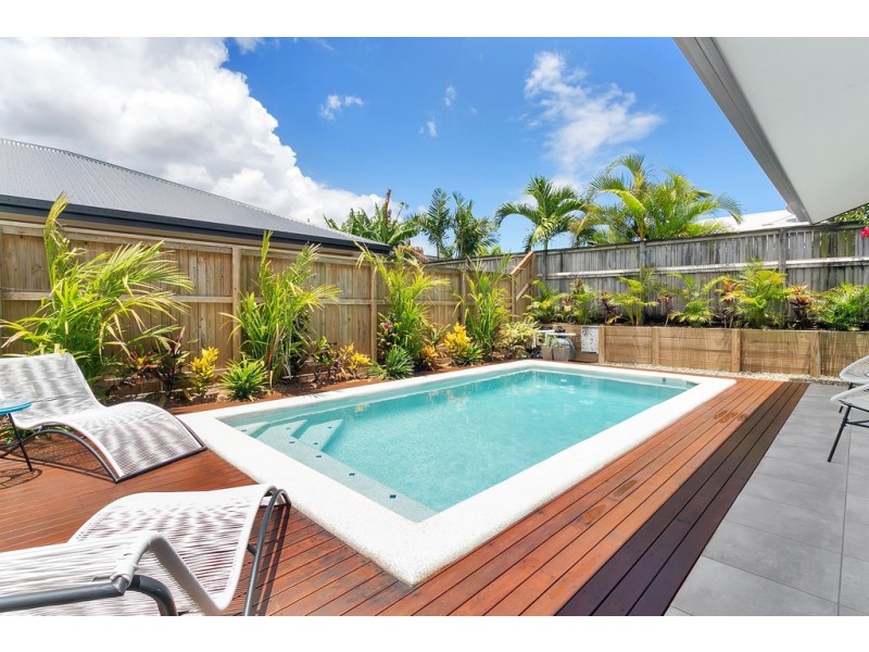 6 Bosun Place, Trinity Beach QLD 4879
