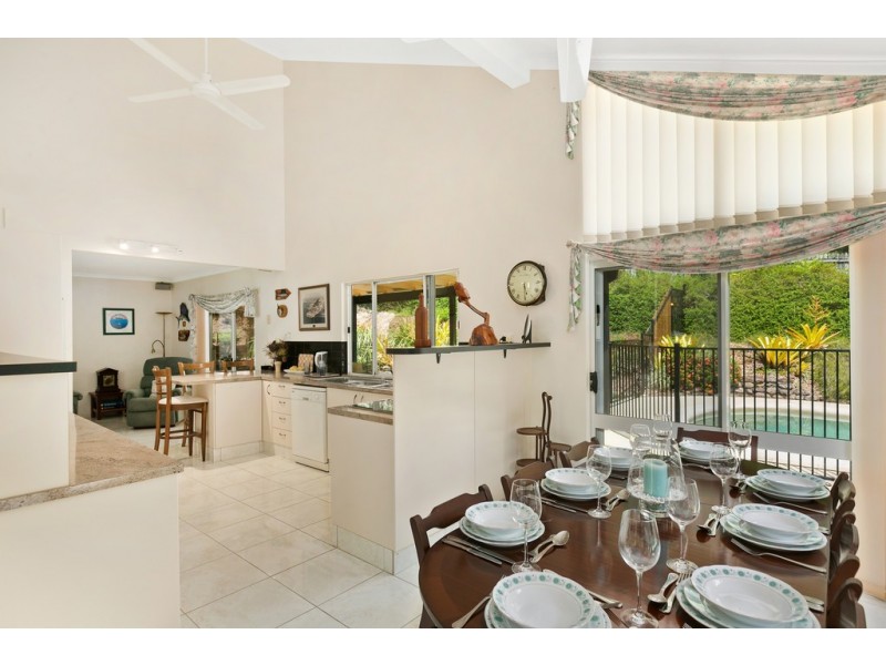 1 Dove Court, Bayview Heights QLD 4868