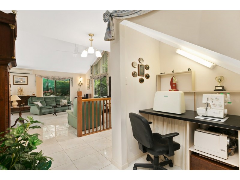 1 Dove Court, Bayview Heights QLD 4868