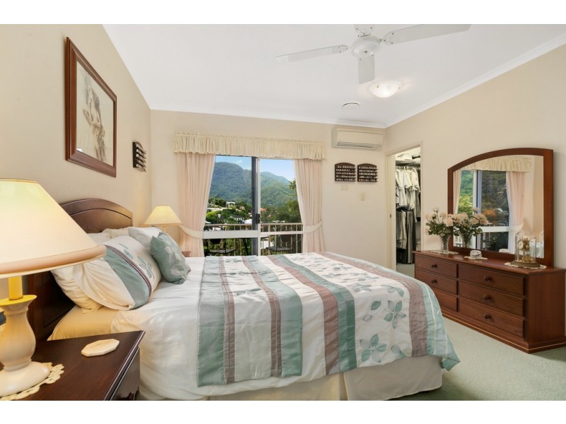 1 Dove Court, Bayview Heights QLD 4868
