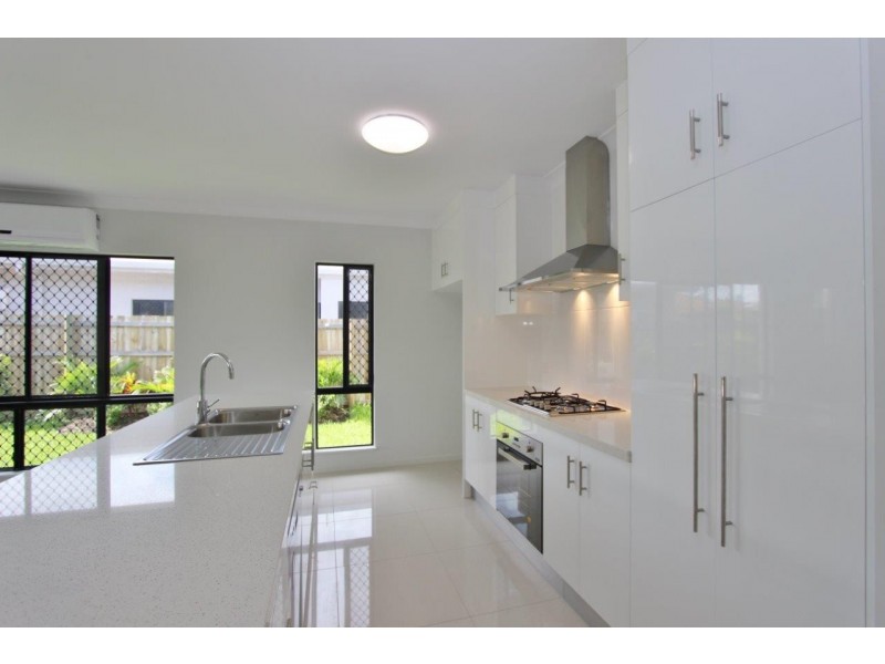 14 Coastline Parade, Trinity Beach QLD 4879