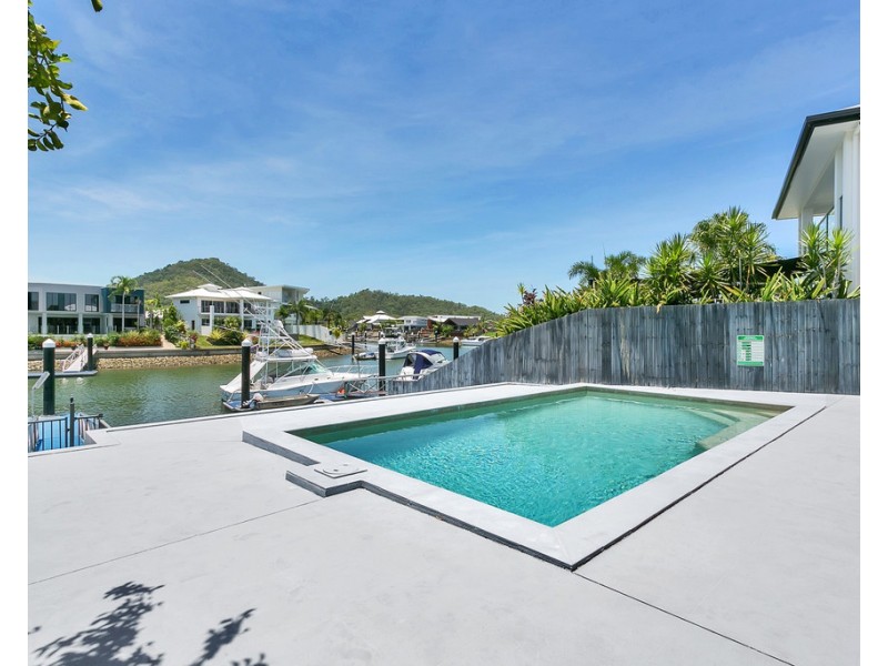 125 Harbour Drive, Trinity Park QLD 4879