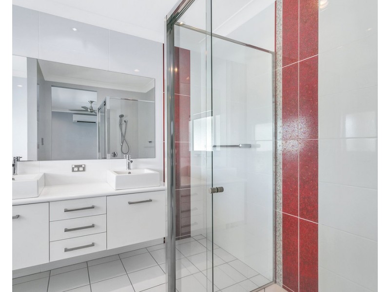 125 Harbour Drive, Trinity Park QLD 4879