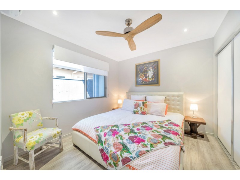 54 Seaways Street, Trinity Beach QLD 4879