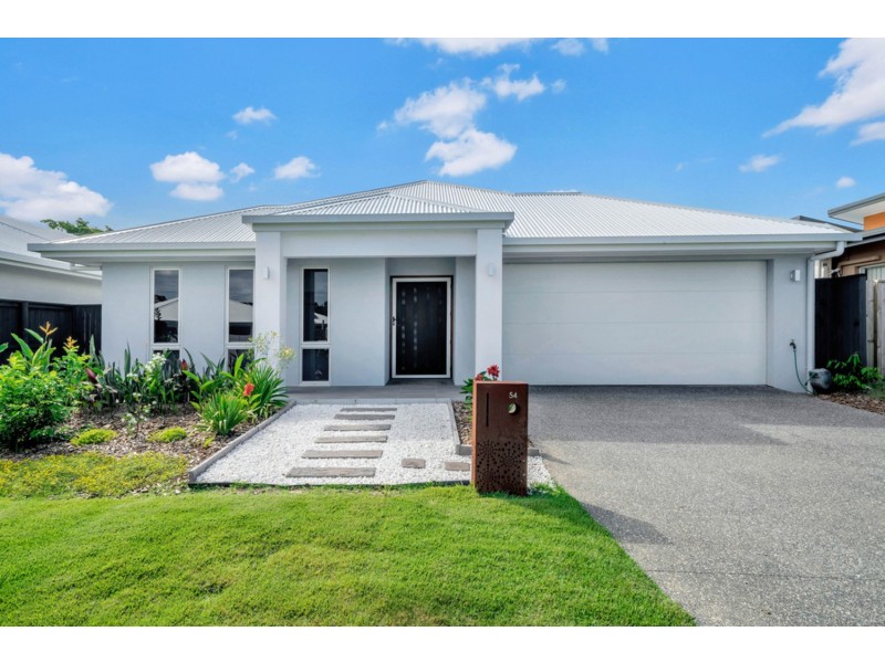 54 Seaways Street, Trinity Beach QLD 4879