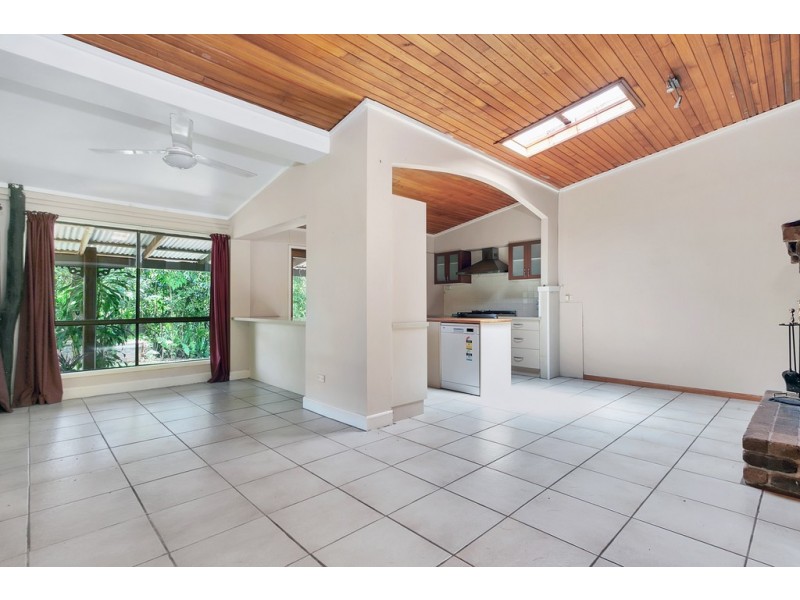 8/48 Masons Road, Kuranda QLD 4881
