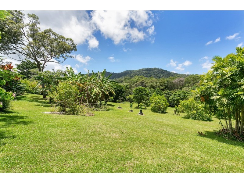 8/48 Masons Road, Kuranda QLD 4881