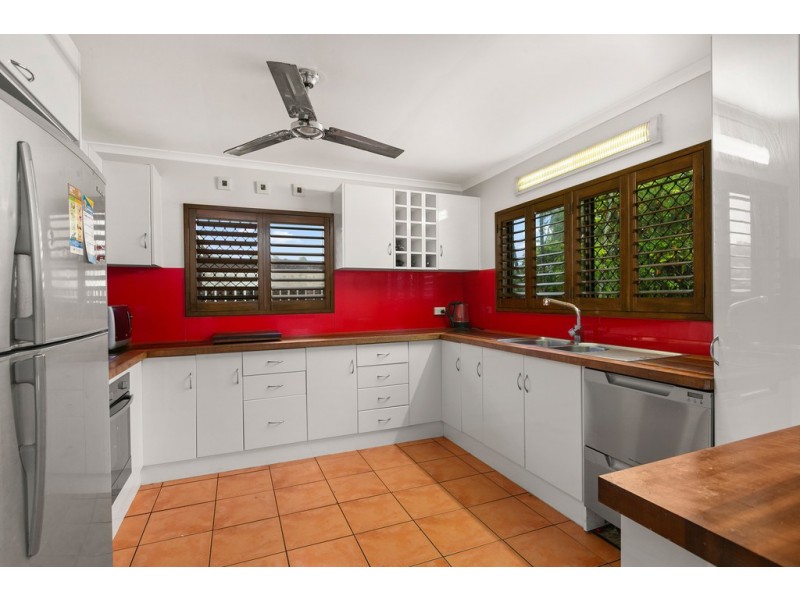 154 Trinity Beach Road, Trinity Beach QLD 4879